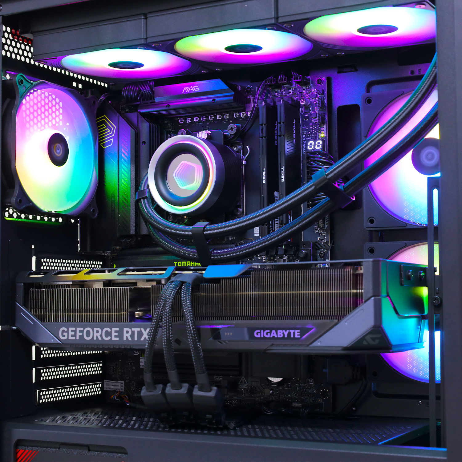 Системный блок Ryzen 9 9900X-4.4GHz/X870/RAM 64GB/SSD 2TB (M.2)/RTX5080-16GB/no DVD/1050W/